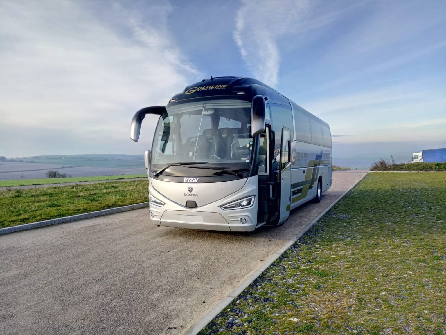 Coach Hire Driver London, Cheap Coach Hire Company London