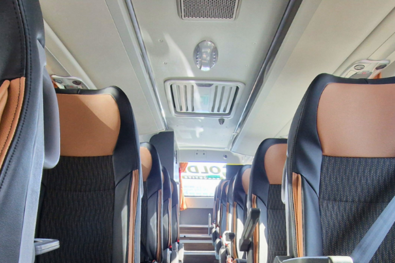 Group Airport Transfers Minibus vs Three Minicabs